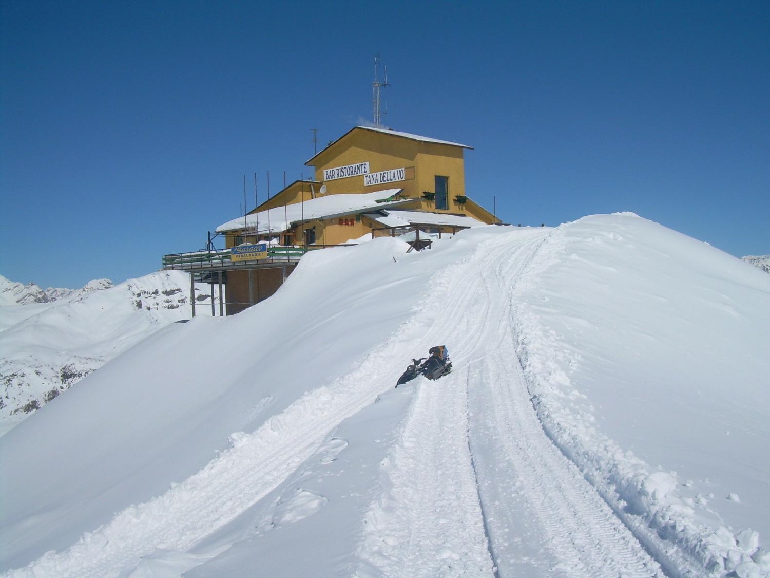 Tana Della Volpe Hotel Colle Colle Sestriere Exterior foto